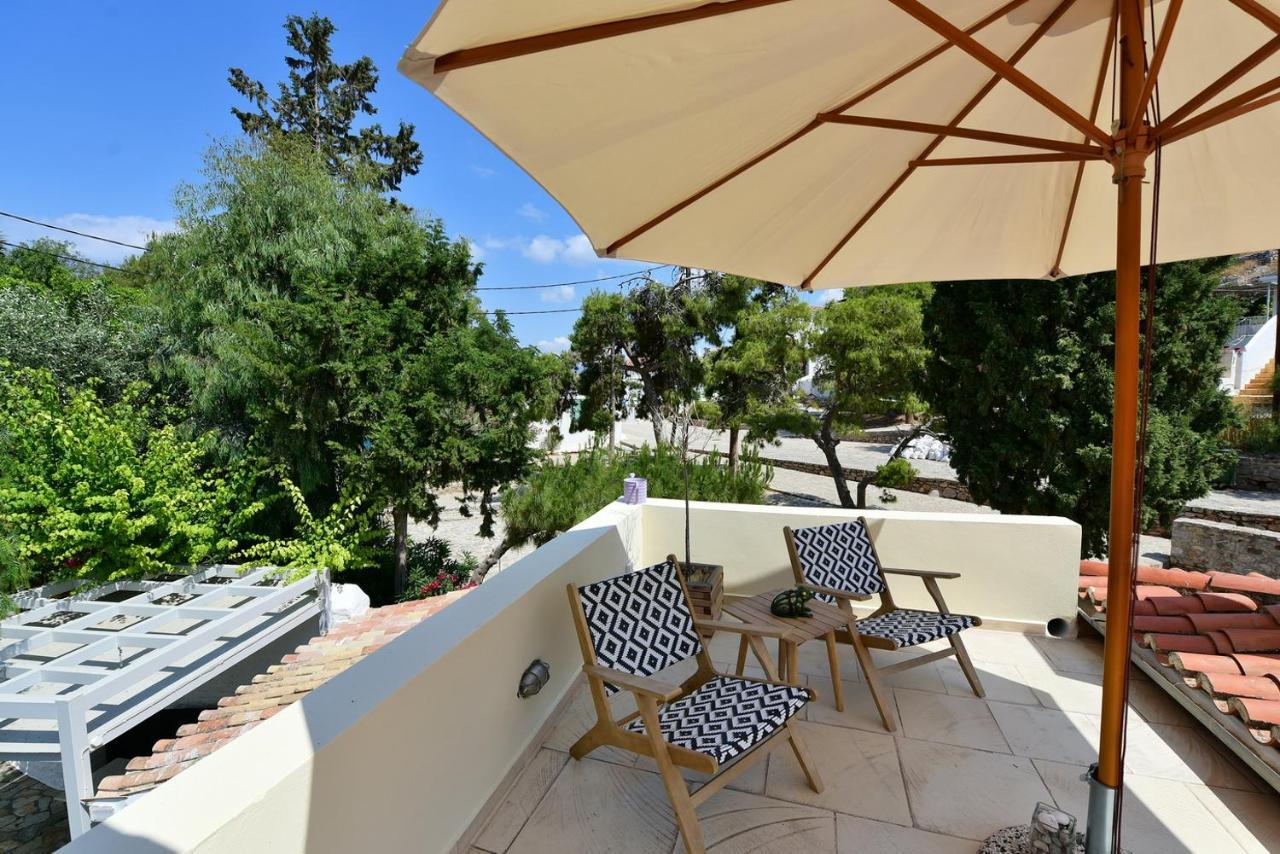 Kamini'S Tranquility Retreat Villa Hydra  Exterior photo