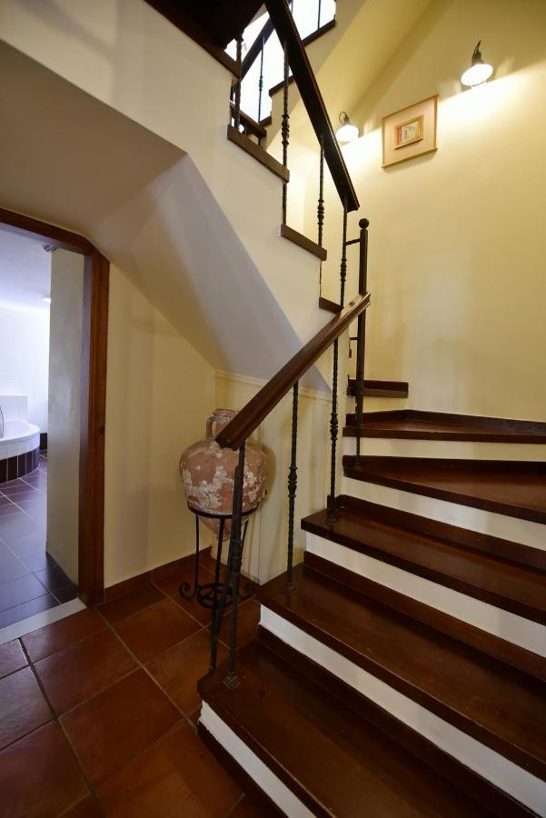 Kamini'S Tranquility Retreat Villa Hydra  Exterior photo